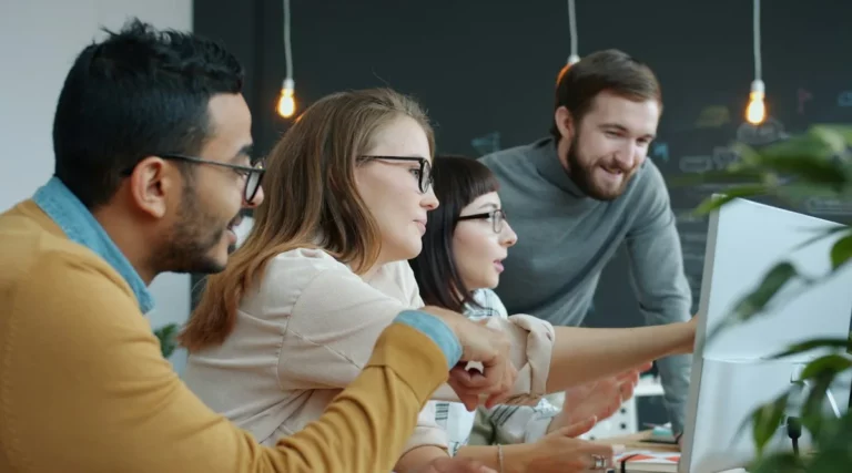 Transformación digital de las empresas con proyectos a medida: NOÁTICA en Merca2